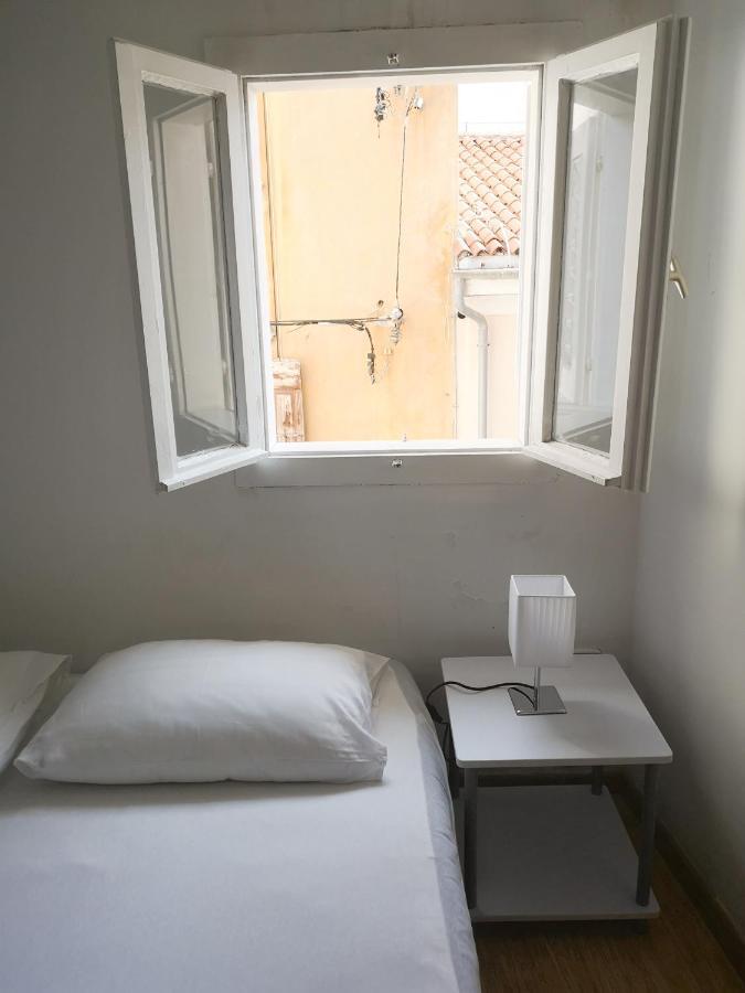 Tiny Room Пиран Экстерьер фото